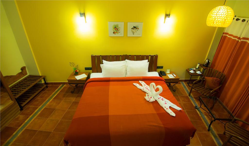 Forest Glade Resorts Chithirapuram 外观 照片