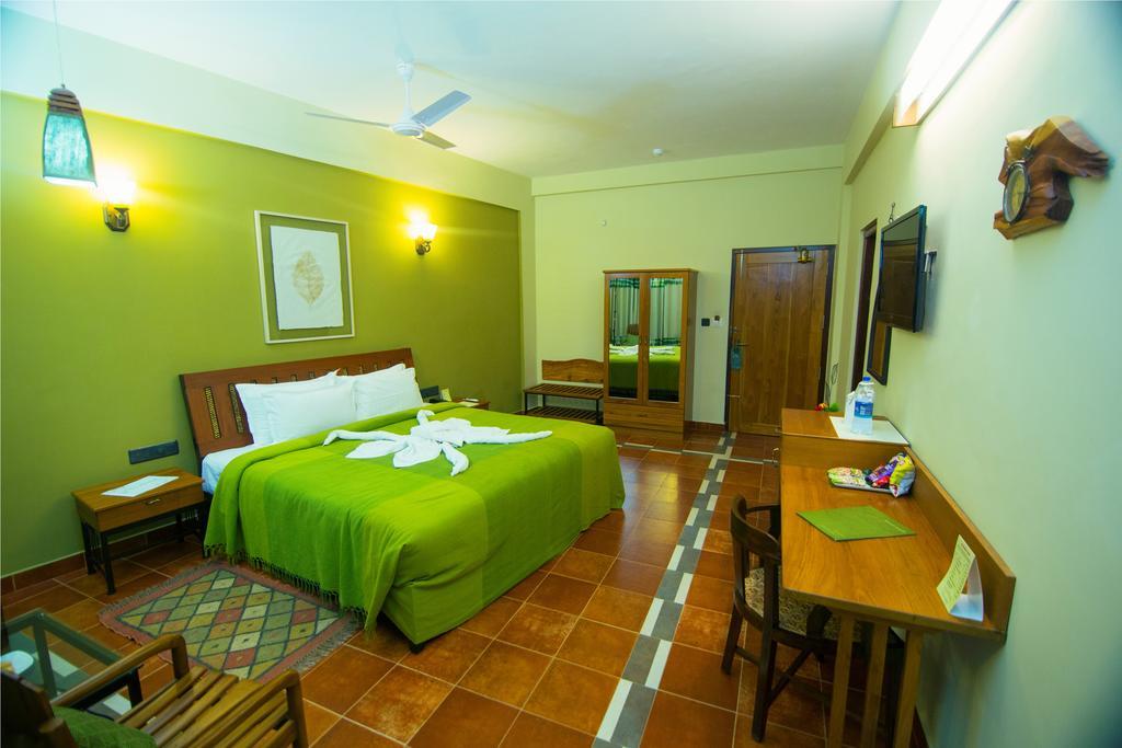 Forest Glade Resorts Chithirapuram 外观 照片